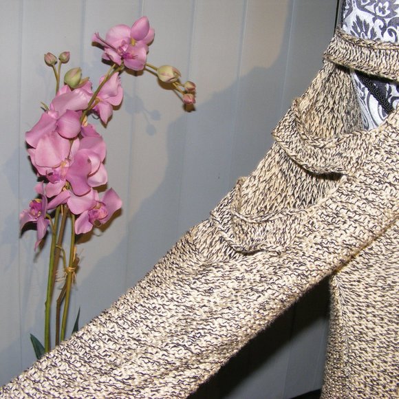 Cold Shoulder Sweater Top Razzle Dazzle - Picture 6 of 8